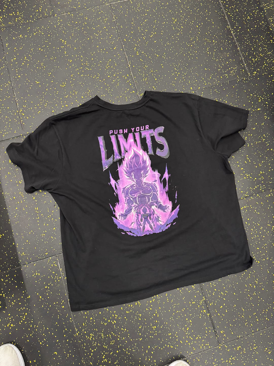 Customer photo review of VEGETA PY LIMITS OVERSIZED TEE