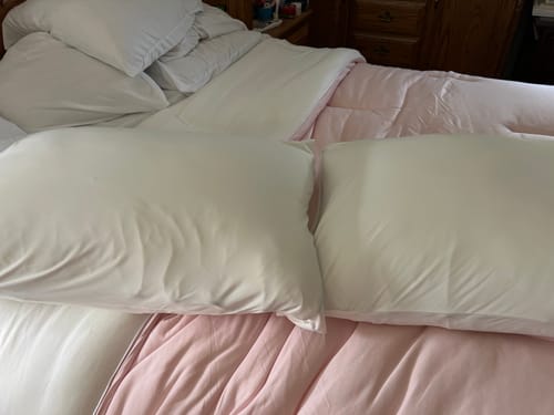 Customer photo review of Waterproof & Stain-Resistant Hotel Pillow