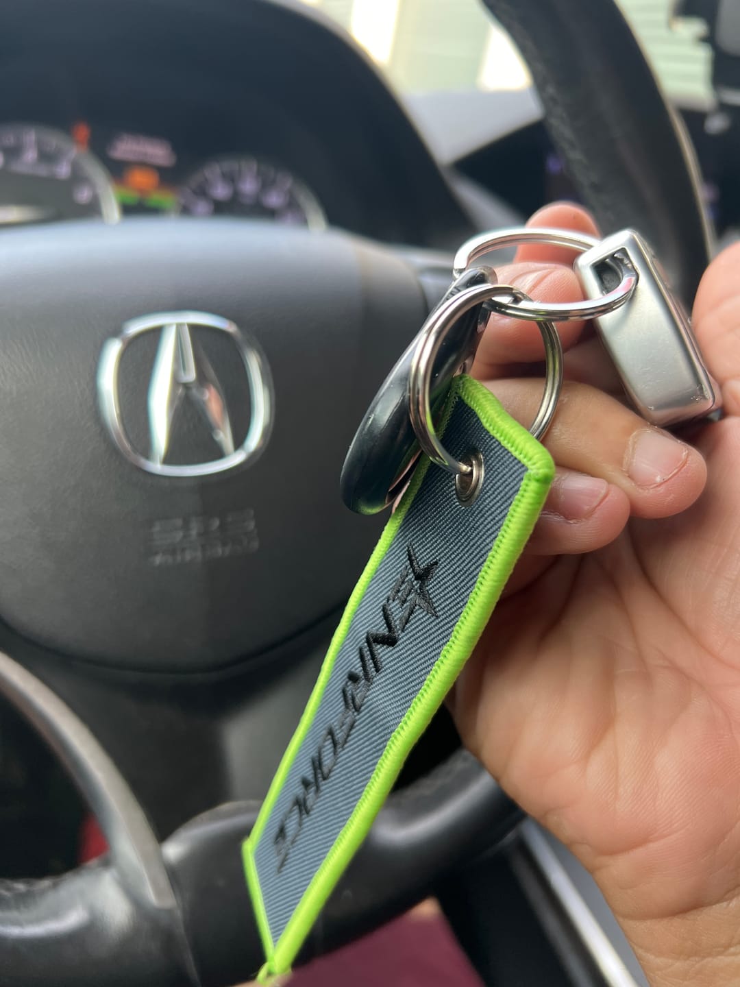 Customer photo review of Hustle Hard Jet Tag