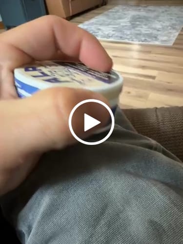 Customer photo review of Chilled Mint Nicotine Pouches