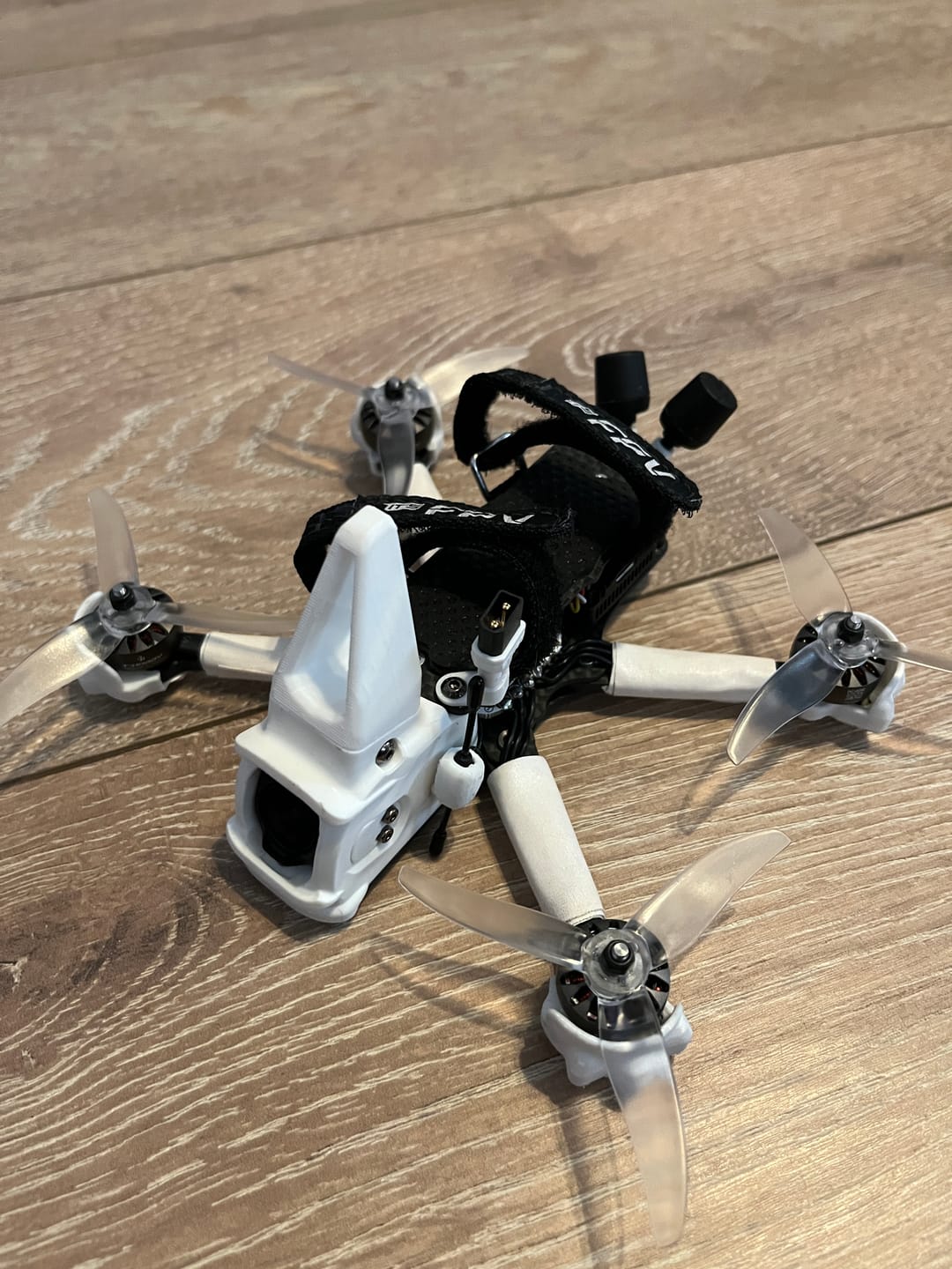 Customer photo review of it's 1604.5 3650KV Motor