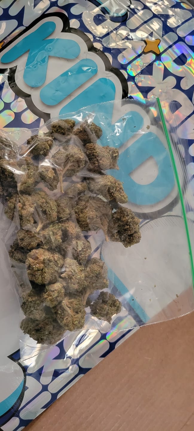 Customer photo review of Switch - 2G Lemon Pound Cake/Blueberry Dream