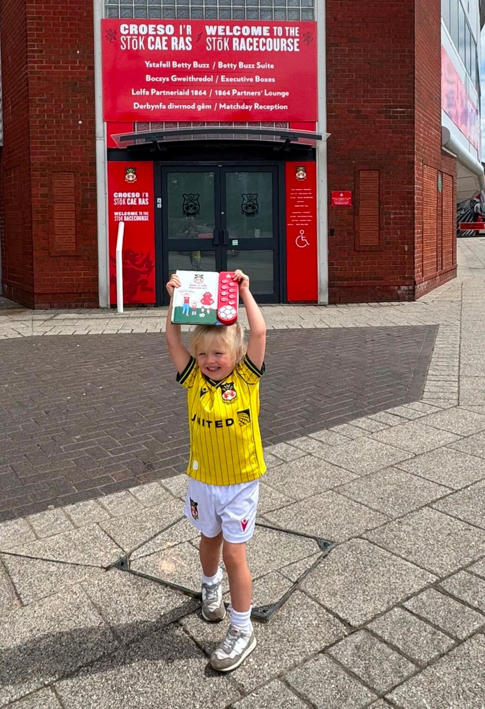 Customer photo review of Wrexham AFC Fan Chants Sound Book