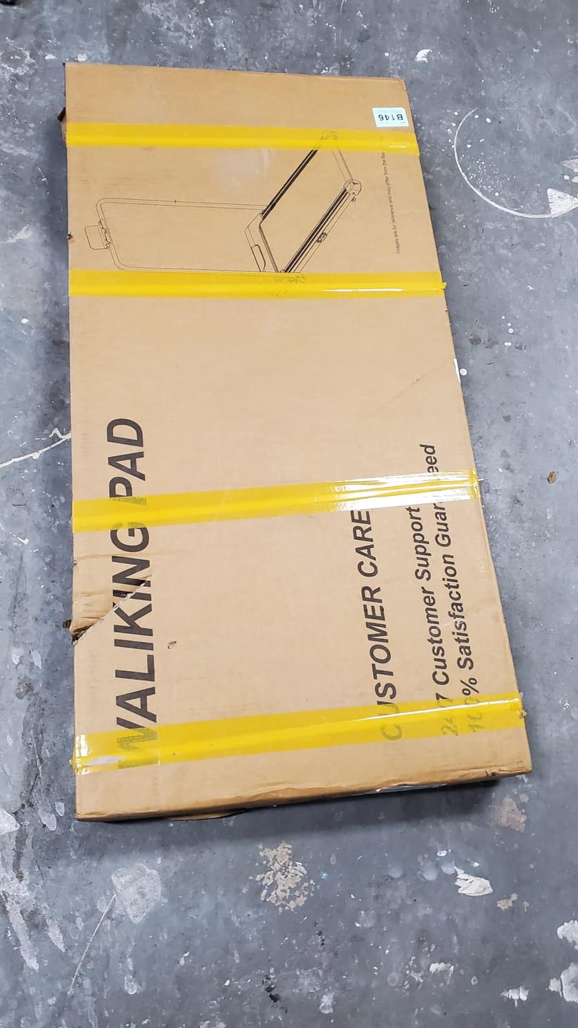 Customer photo review of Umay U18F Folding 3-in-1 Walking Pad with 10%/15% Incline 1-10 km/h