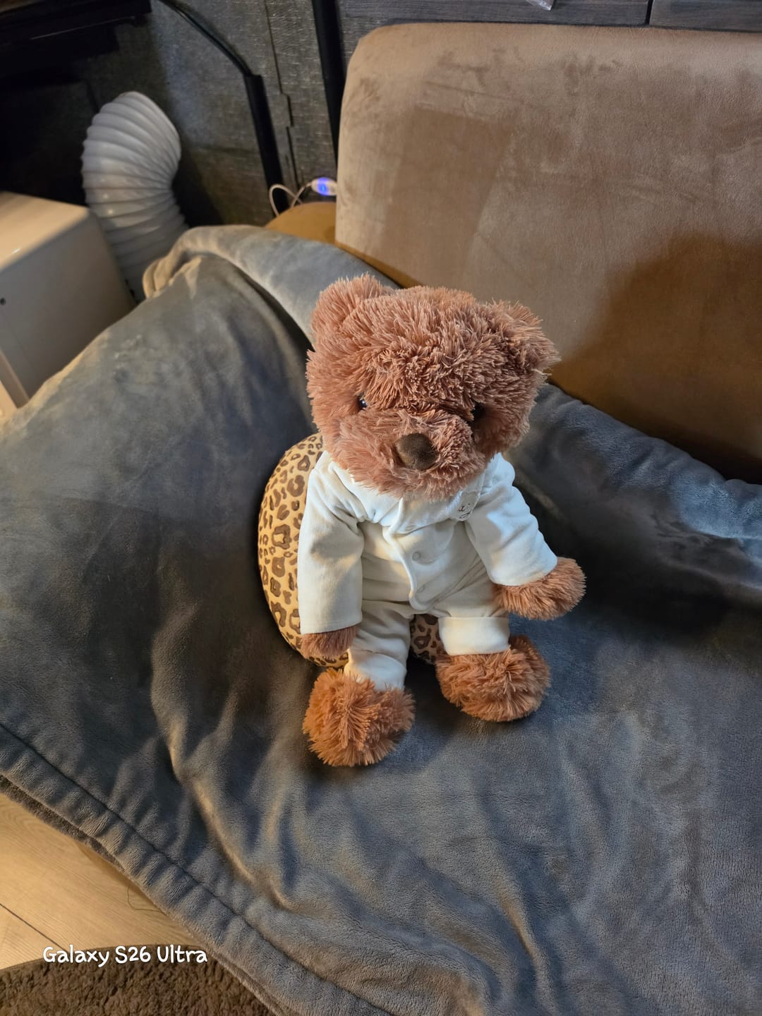 Customer photo review of (pre-order) Verzwaringsknuffel Teddy Beer 2,2 kg + Gratis Pittenzakje