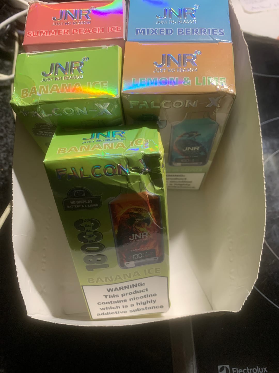 Customer photo review of JNR Falcon X 18000 Puffs Disposable Vape