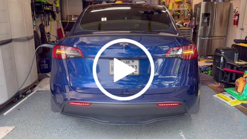 Customer video review of Sequential Rear Fog Lights V2 Upgrade Kit For Tesla Model Y 2021-2025 Pre-Juniper