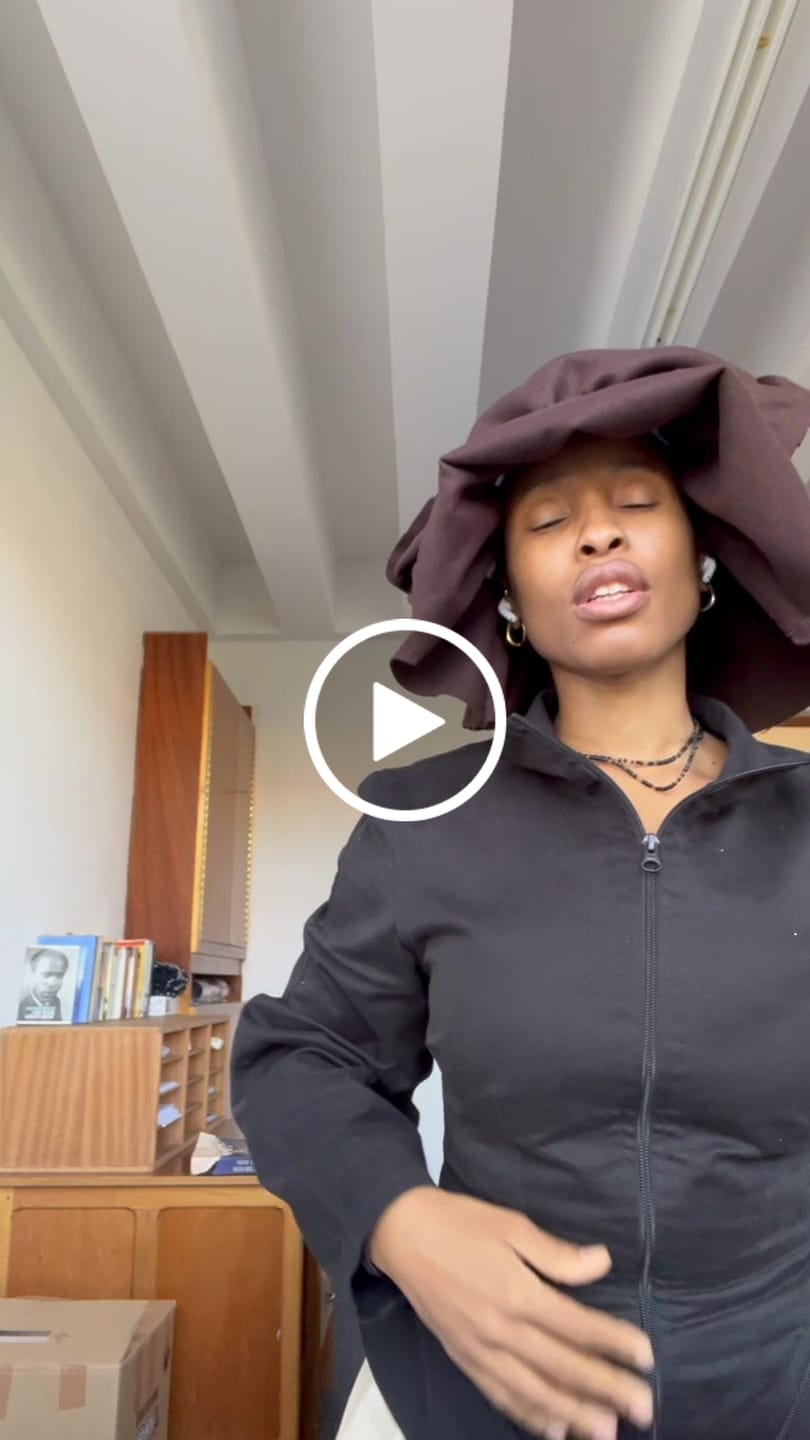 Customer video review of Alexa Jacket - Black