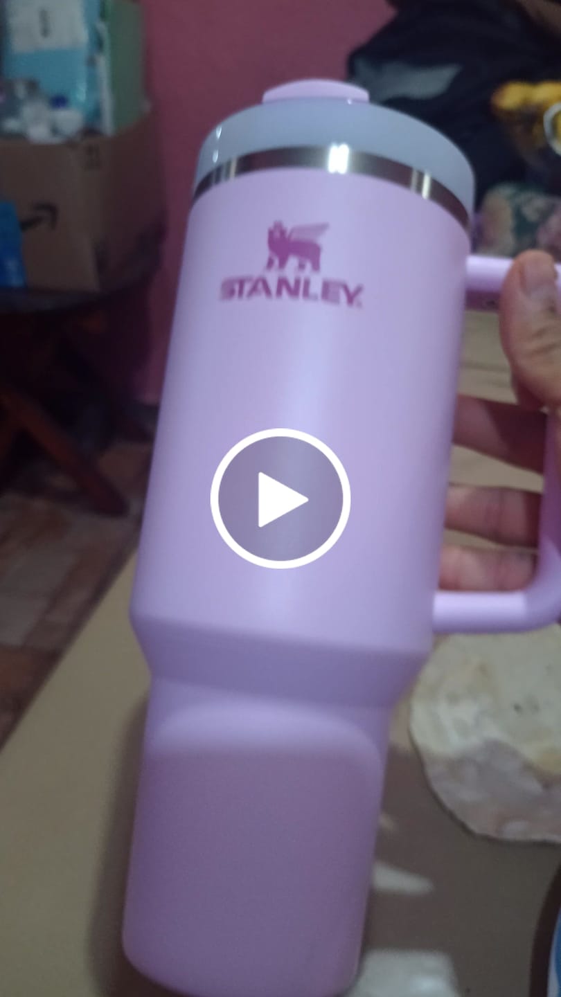 Customer video review of Stanley Quencher H2.0 Flowstate™ Tumbler | 1.1L