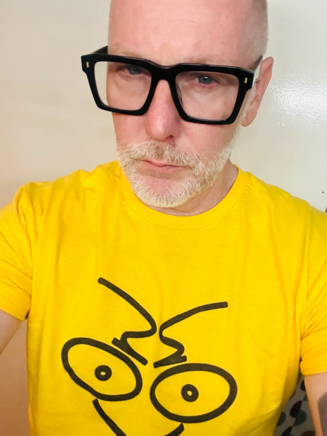 Customer photo review of 'Vision on' T-Shirt