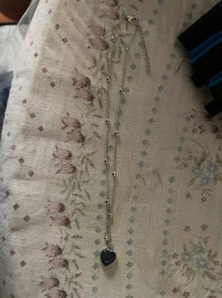 Customer photo review of Ciondolo delle emozioni