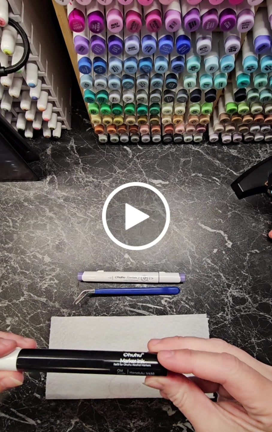 Customer video review of Ohuhu Marker Ink E75 / R26 / E190 Refill for Alcohol marker