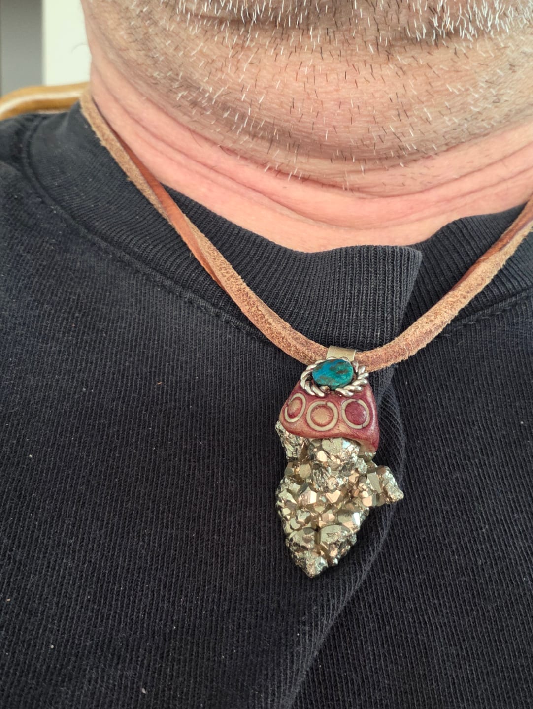 Customer photo review of Handgefertigte Pyrit-Halskette aus Peru – Fülle & positive Energie