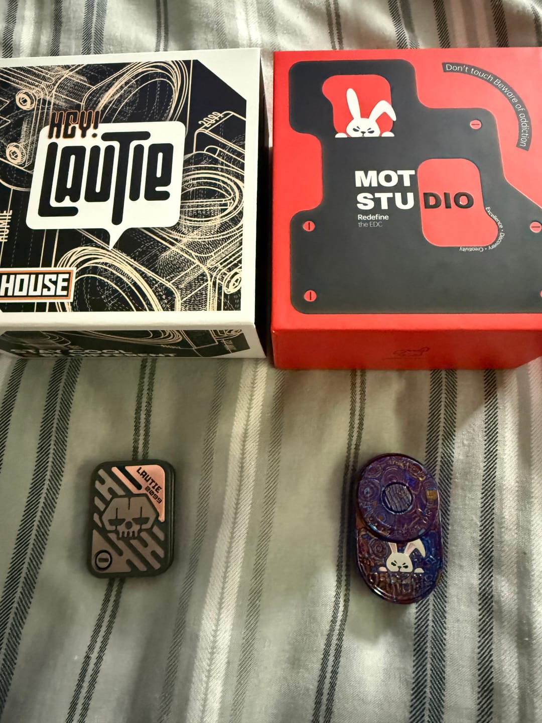 Customer photo review of Lautie SHUFFLE V2 Poker Fidget Slider