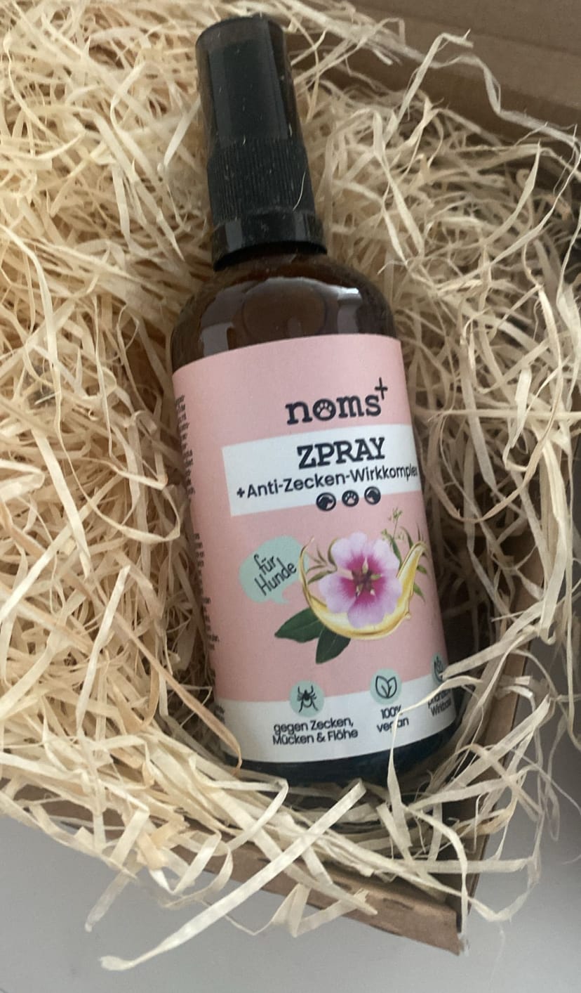 Customer photo review of Zpray für Hunde und Menschen gegen Zecken, Flöhe, Milben & Mücken