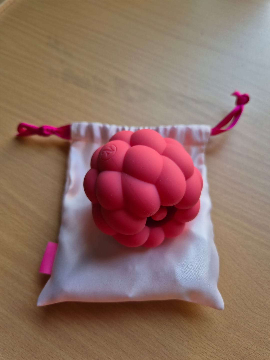 Customer photo review of Berri Tapping Clitoral Massager