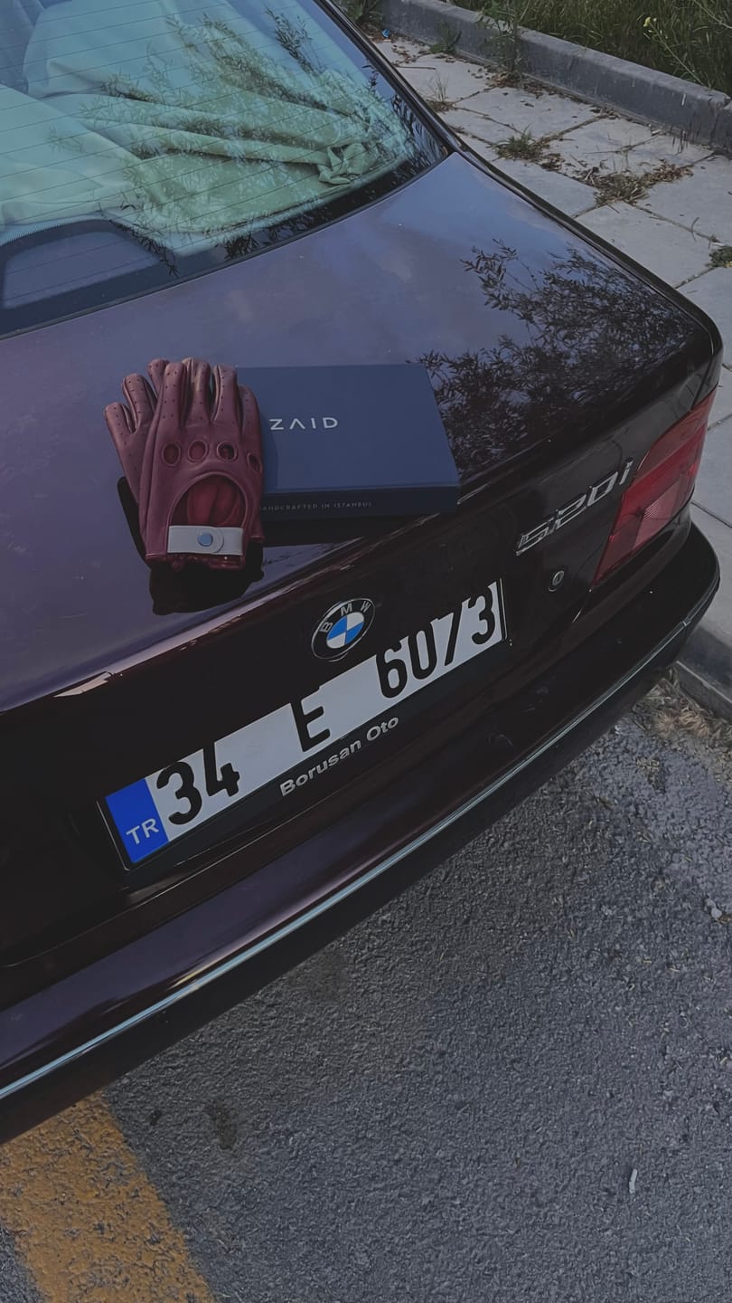 Customer photo review of Deri Sürücü Eldiveni Bordo