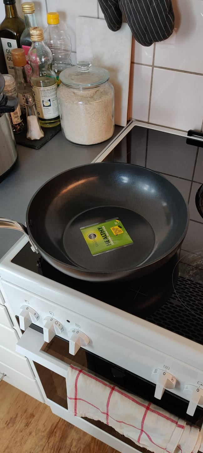 Customer photo review of GreenPan Barcelona Wok 28 cm