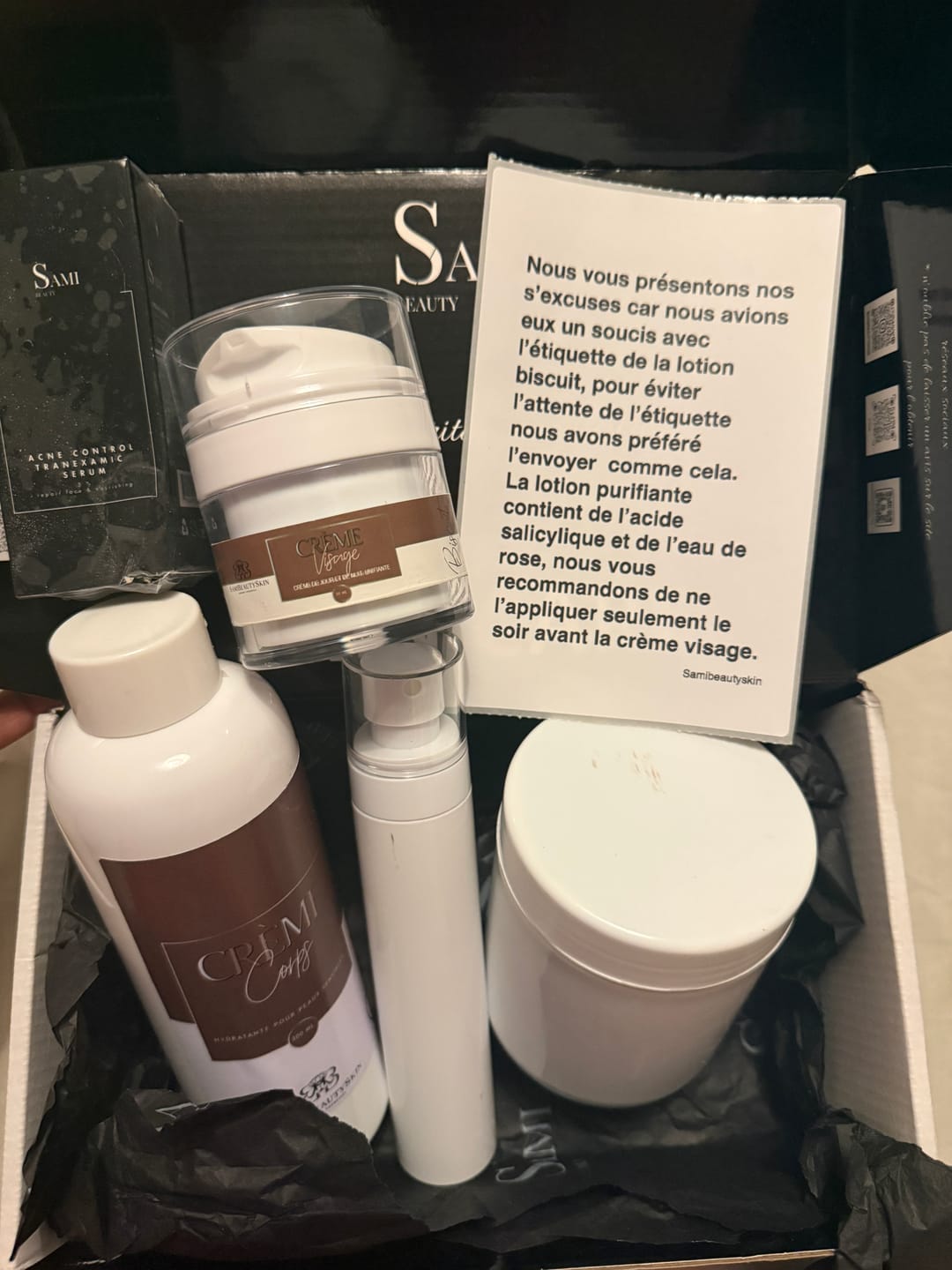 Customer photo review of Gamme biscuit complète + 200 ml de crème corps offerte ( format 500 ml au lieu de 300 )