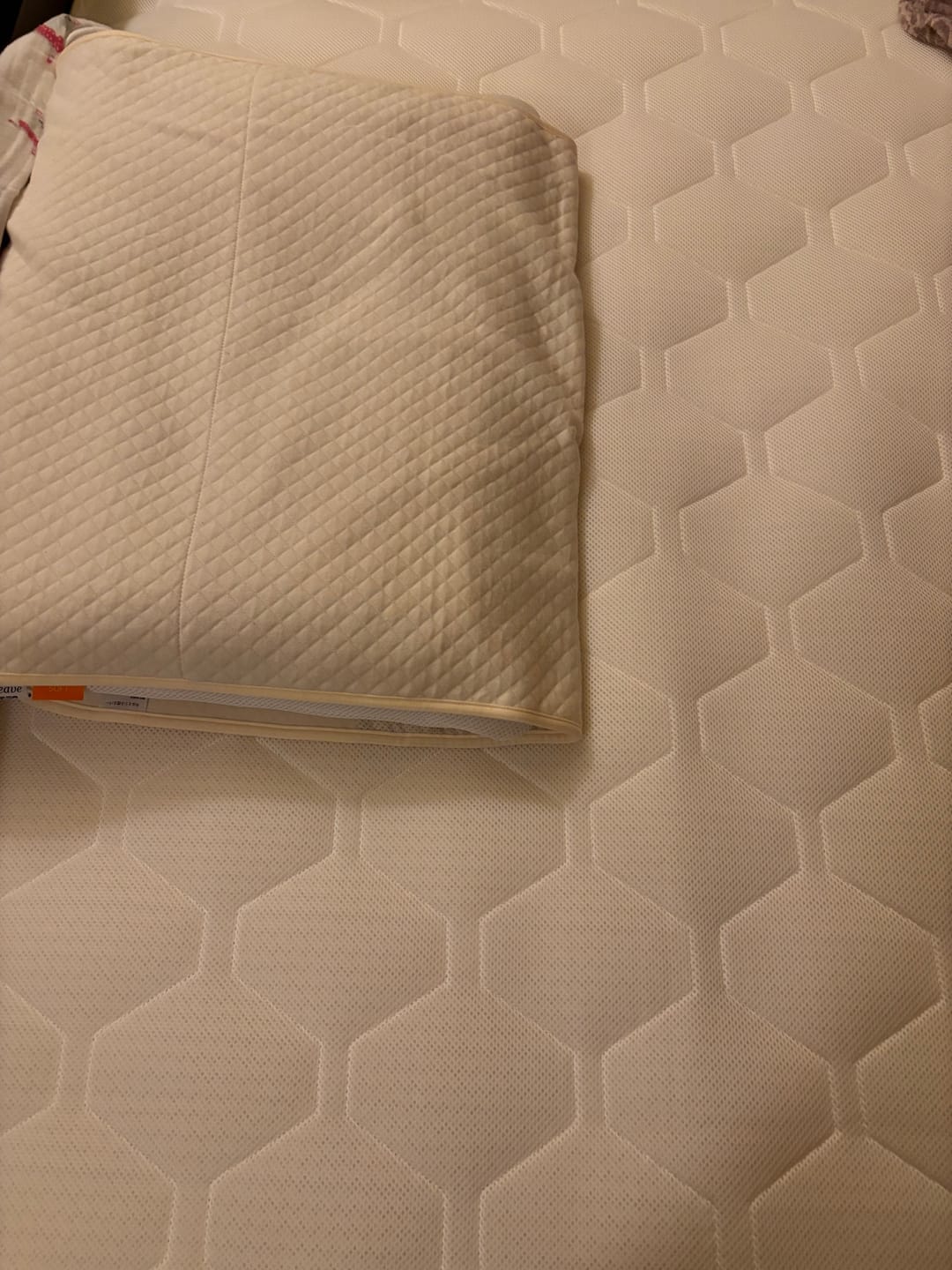 Customer photo review of SLEEP HEXAGON　上位版ホルミシスベッドパッド