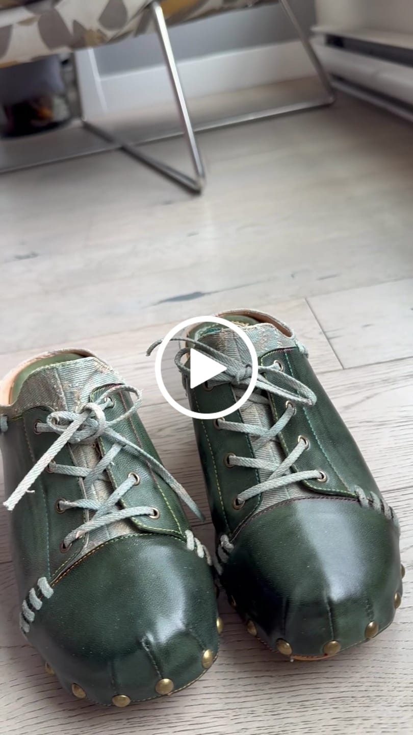 Customer video review of Vintage Handmade Round Toe Sandals