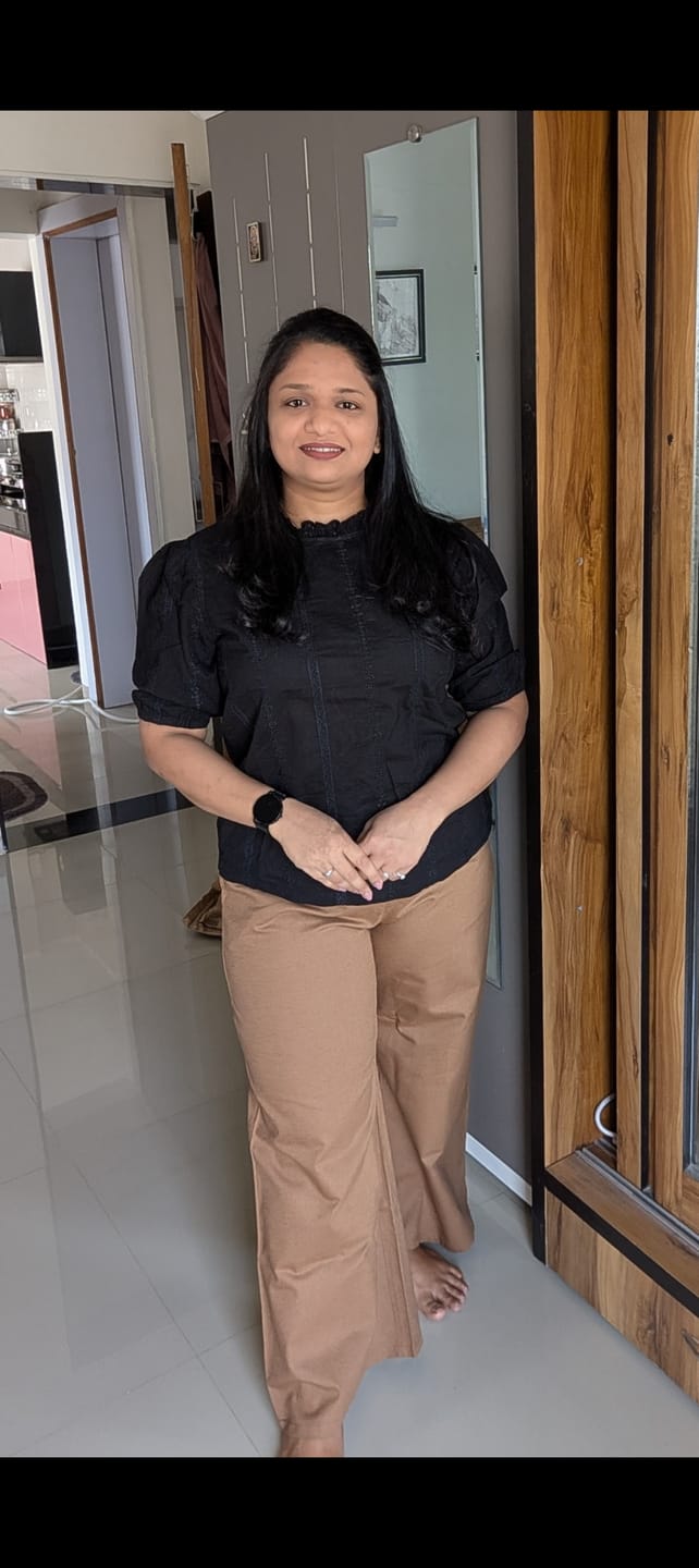 Customer photo review of Women Fawn Airy Linen Wide Leg Pant