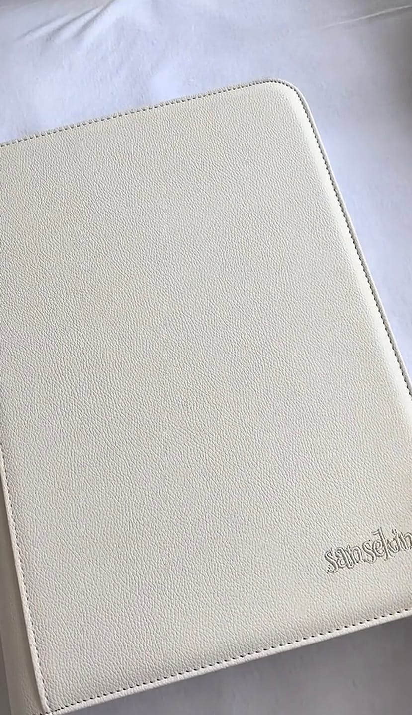 Customer photo review of White Plaid 4/9/12-Pocket PU Binder