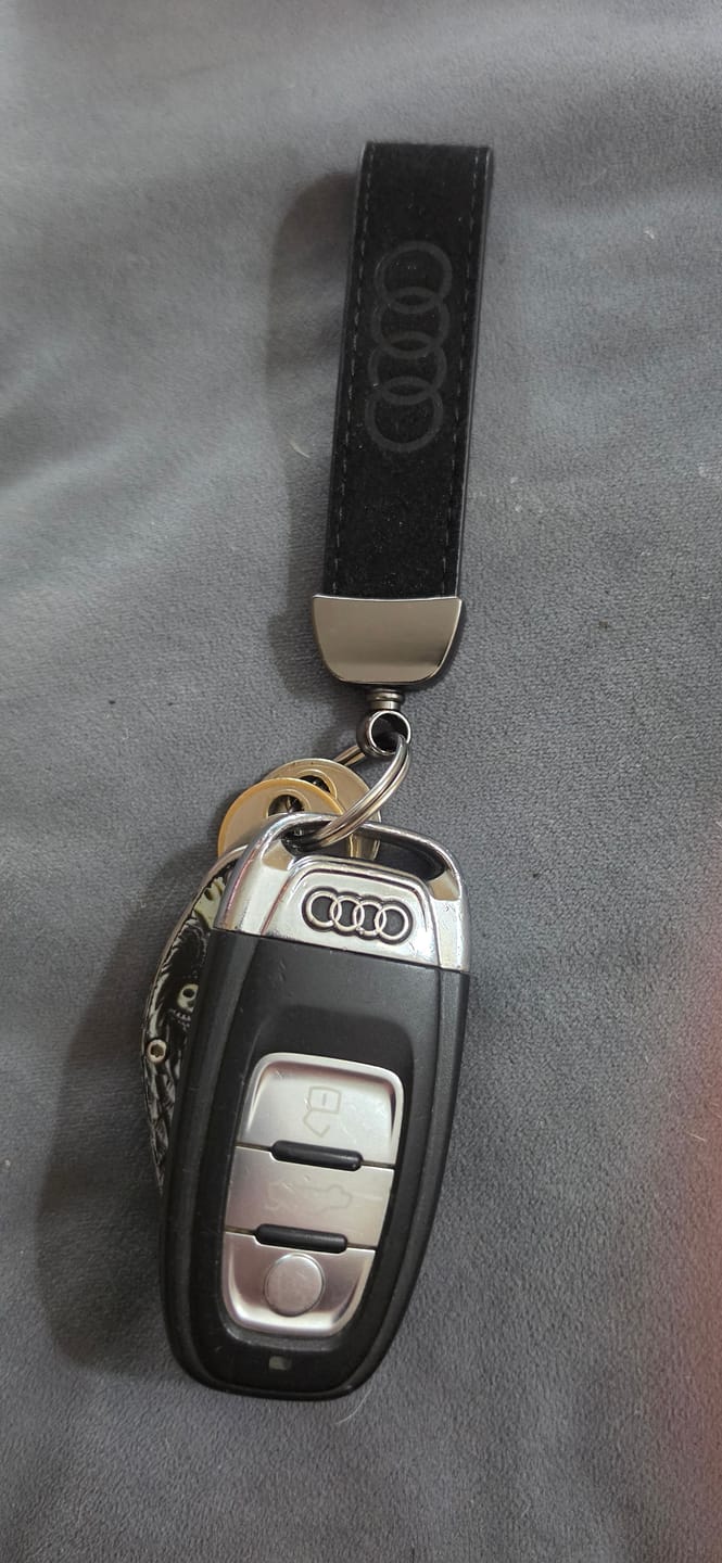 Customer photo review of AUDI KEYCHAIN