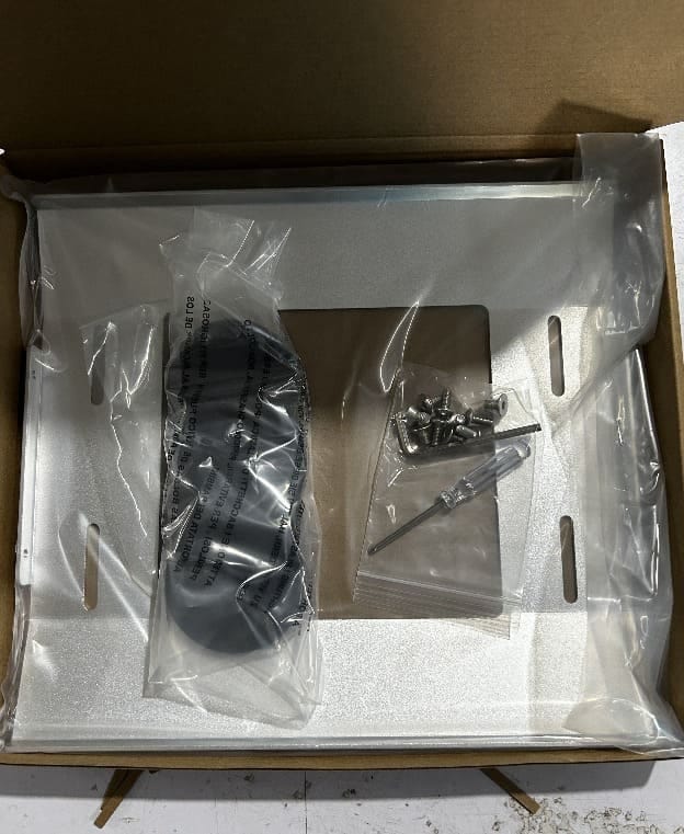 Customer photo review of NomadLink Magnetic Roof Mount | For Starlink Mini