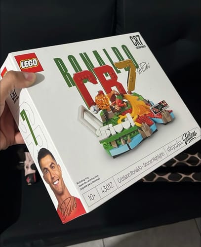 Customer photo review of Cristiano Ronaldo: Fenómenos del Fútbol