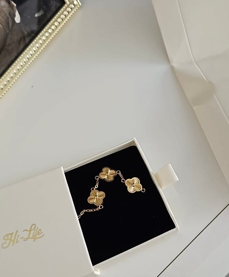 Customer photo review of Golden Lucky Leaf Abbaddon Armband 14K Vergoldet