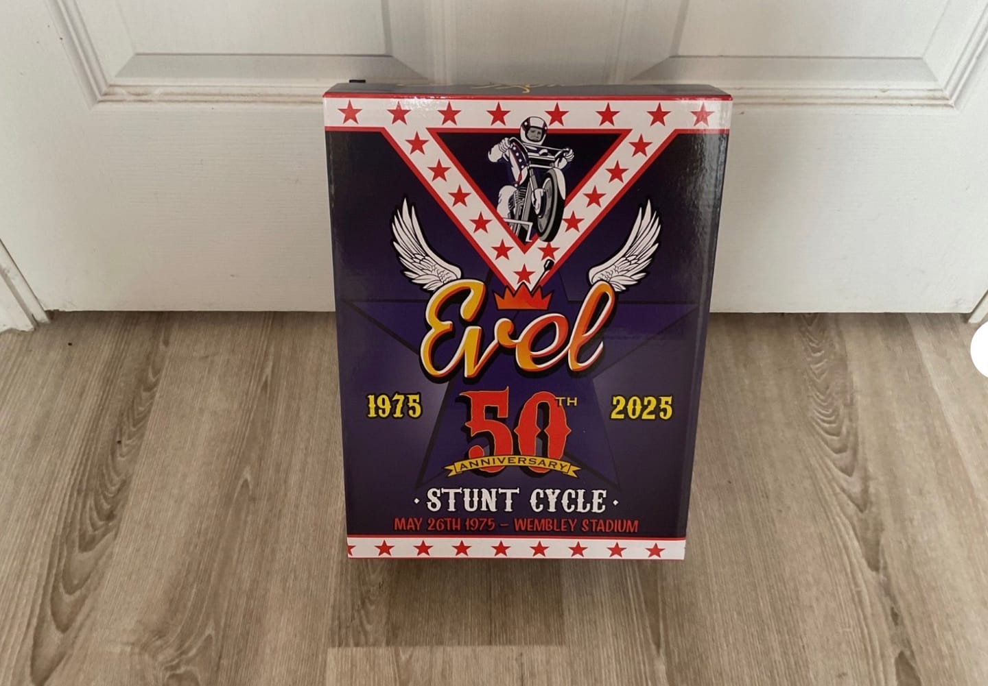 Customer photo review of Wembley 50th Anniversary Evel Knievel Stunt Cycle Set – Limited Gold Edition
