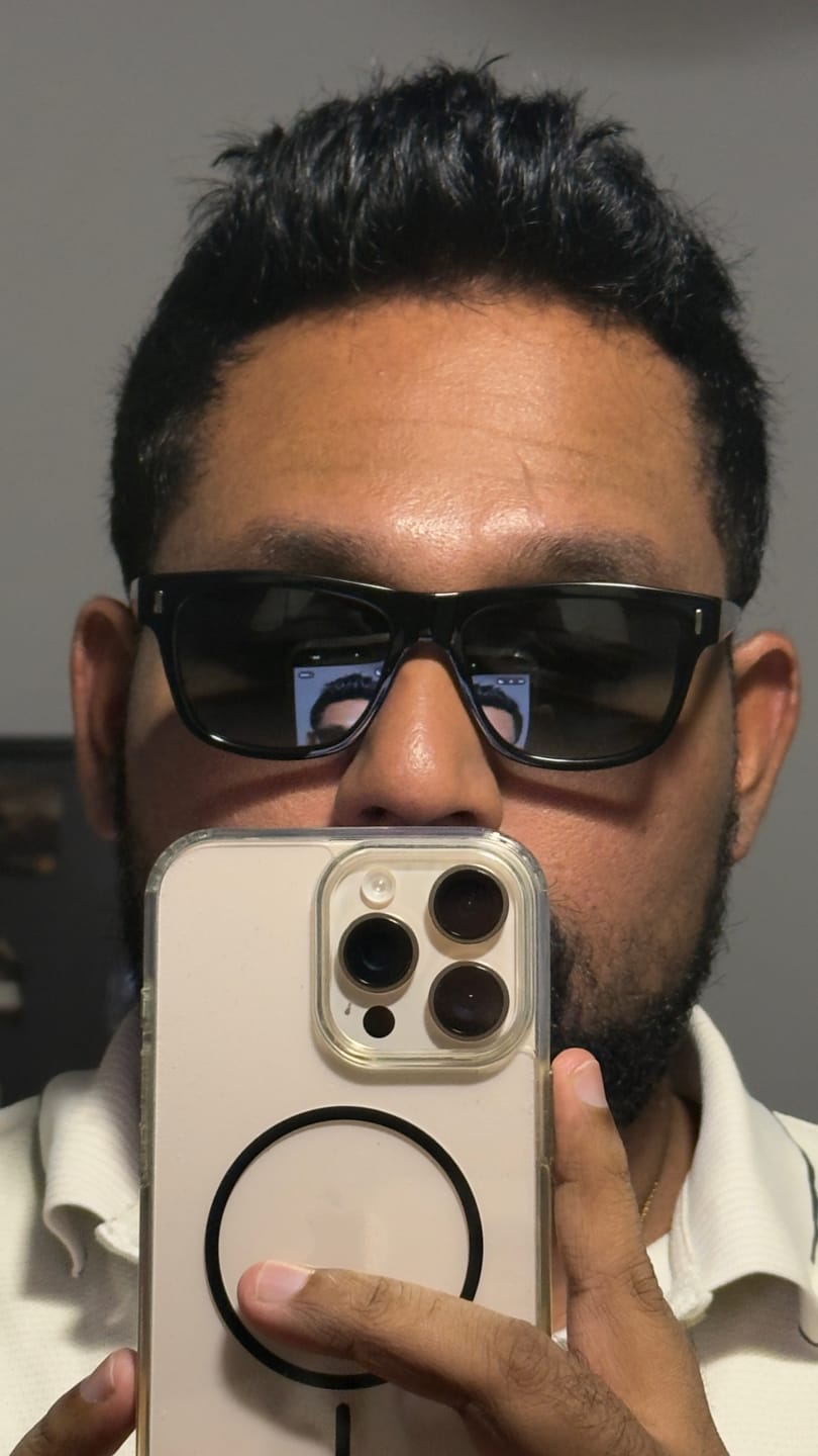 Customer photo review of Riva-Shiny Black