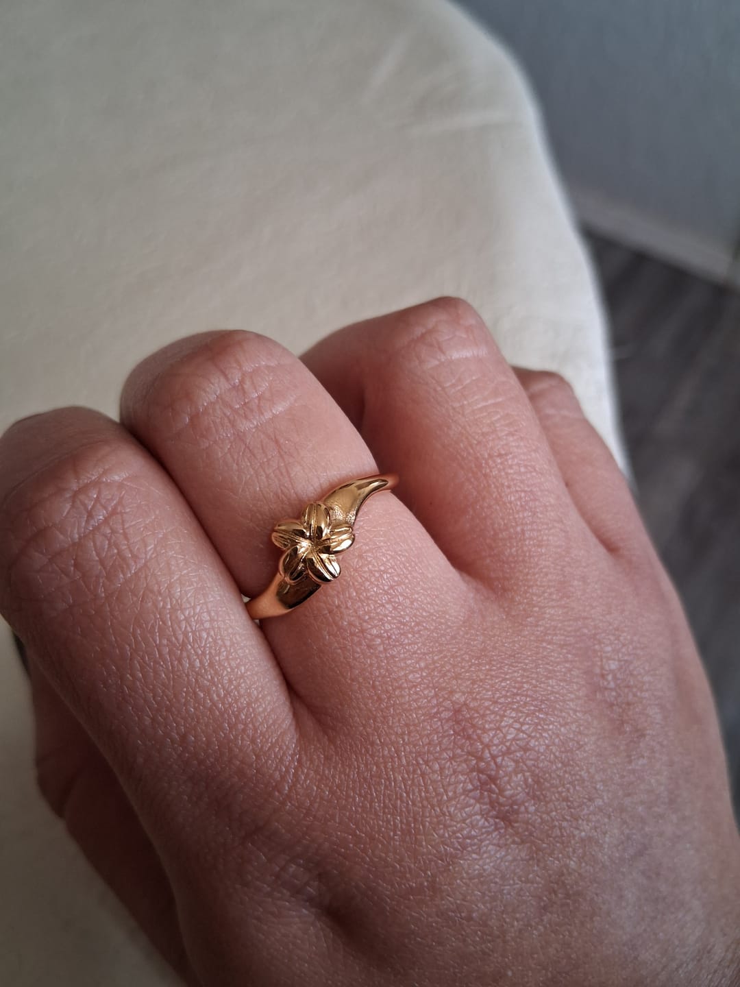 Customer photo review of Cowrie Plumeria Ring