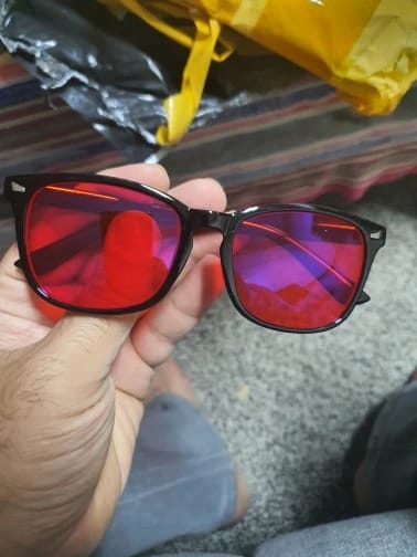 Customer photo review of RESTORA Blue Light Glasses