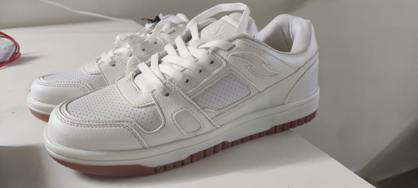 Customer photo review of CLUB Off White