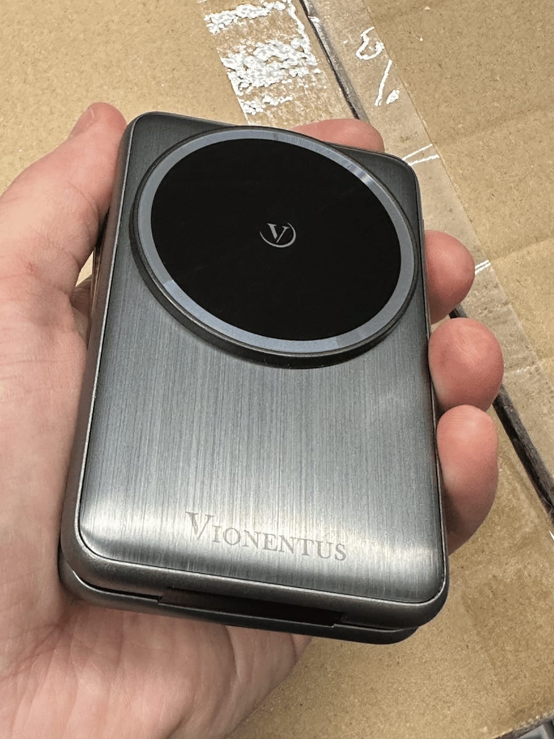 Customer photo review of Voltaro VN810 Qi2 Foldable 3-in-1 Fast Wireless Charger