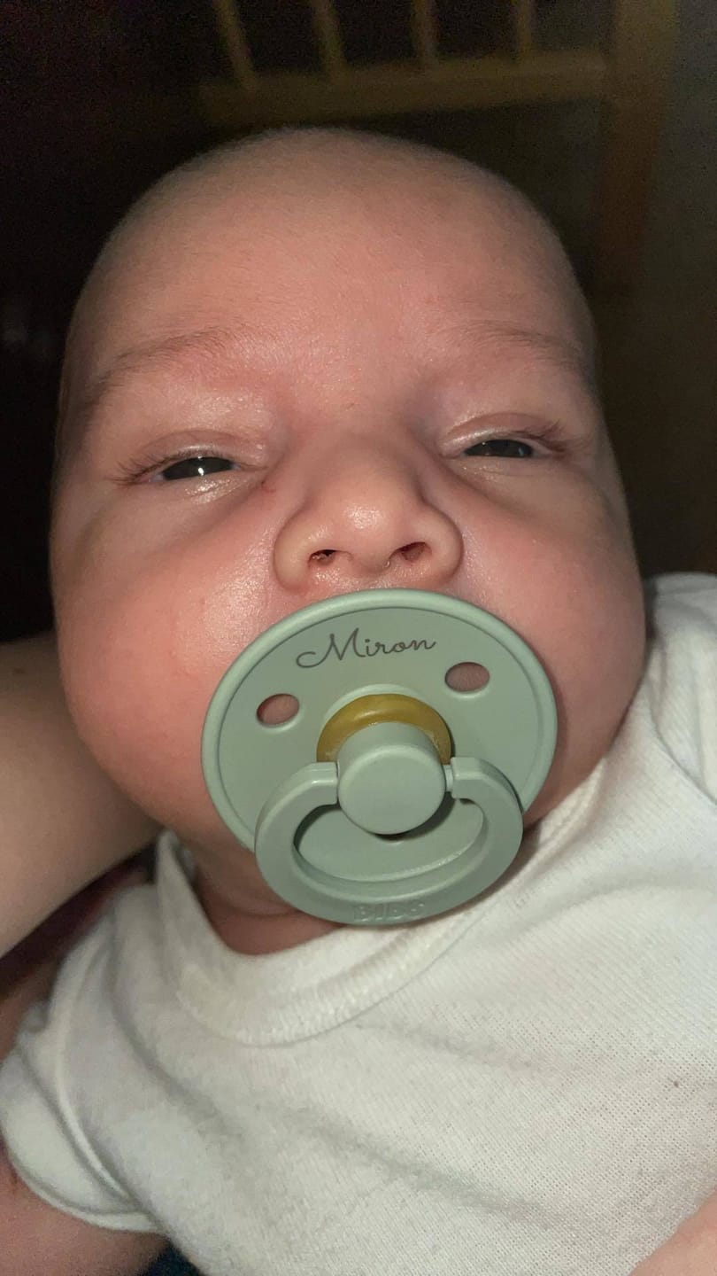 Customer photo review of Névre szóló BIBS Colour cumi - zsálya