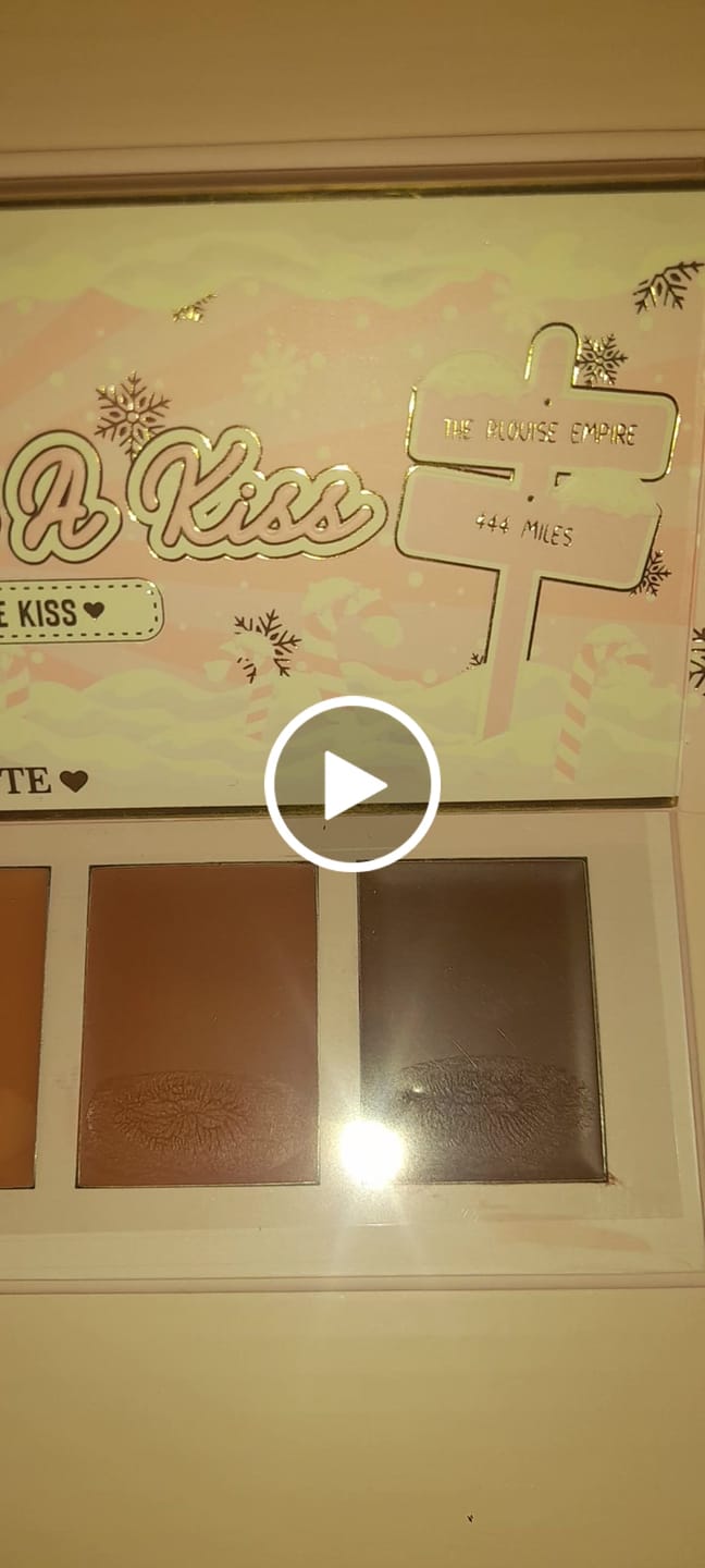 Customer video review of Naughty And Nice Lipstick Palettes