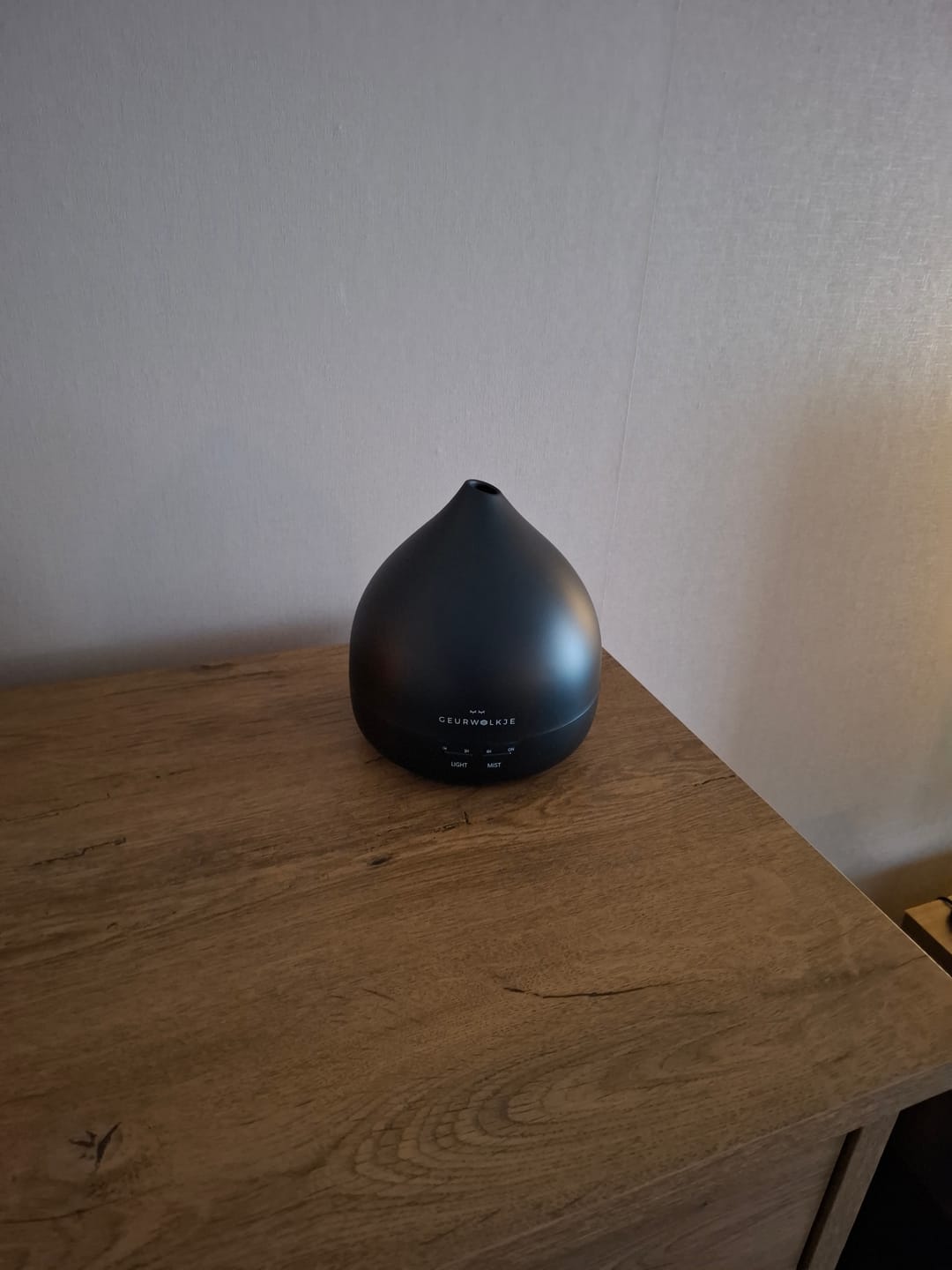 Customer photo review of Unity 2.0 - Geurwolkje® Aroma Diffuser - Mat zwart - 400 ml