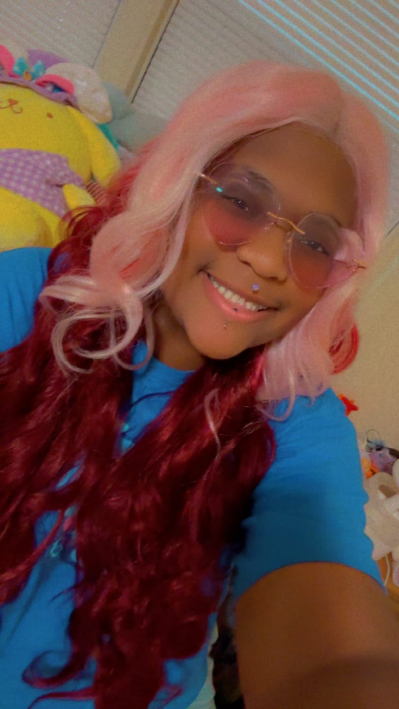 Customer photo review of Lovie Eyeglasses