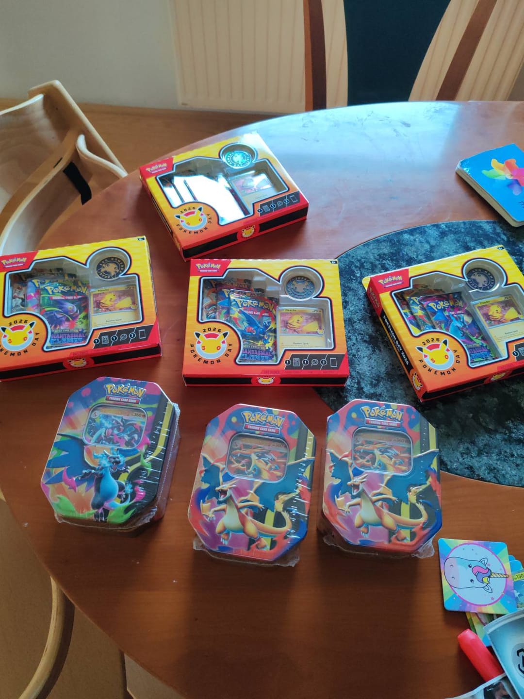 Customer photo review of Mega Charizard Y ex Tin
