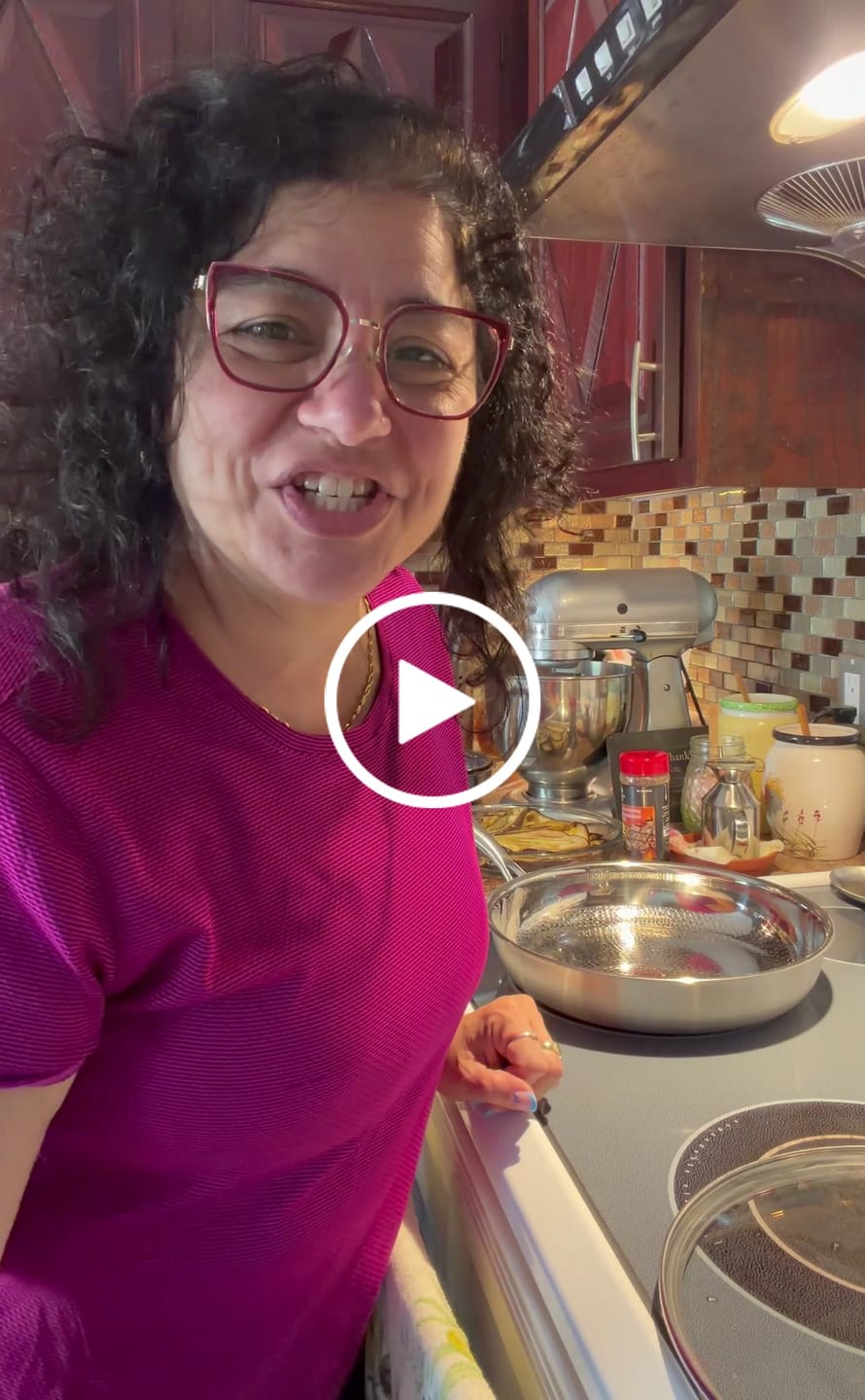 Customer video review of Hand-Hammered Titanium Pan - 3-piece set