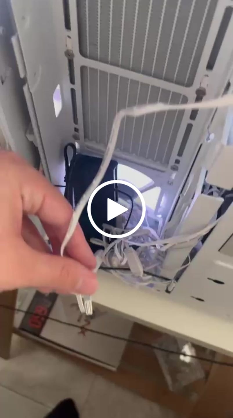Customer video review of AsiaHorse Aurora Learn PSU Cable Cover