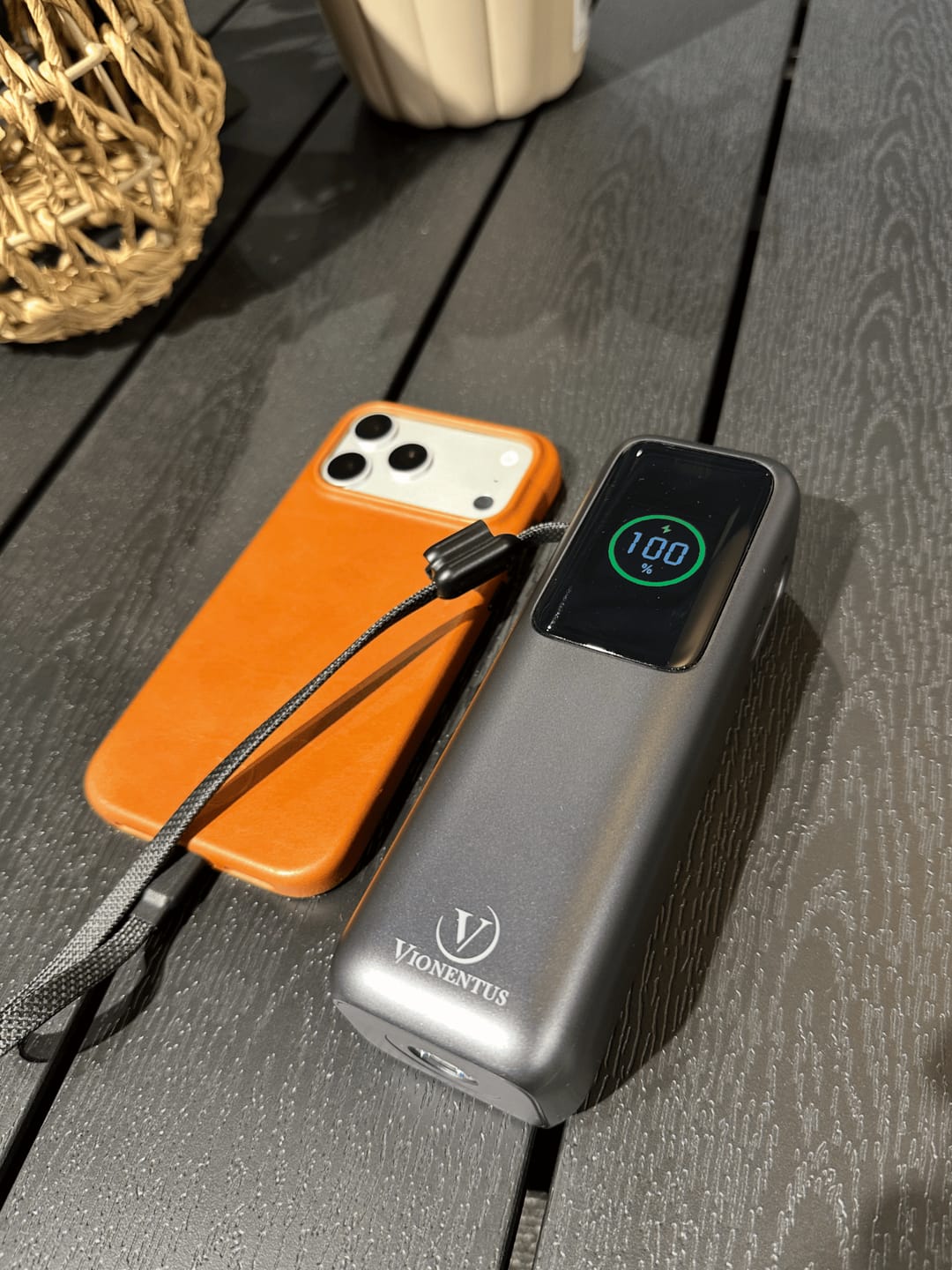 Customer photo review of Viongo VN820 Power Bank 165W Fast Charging 27000mAh