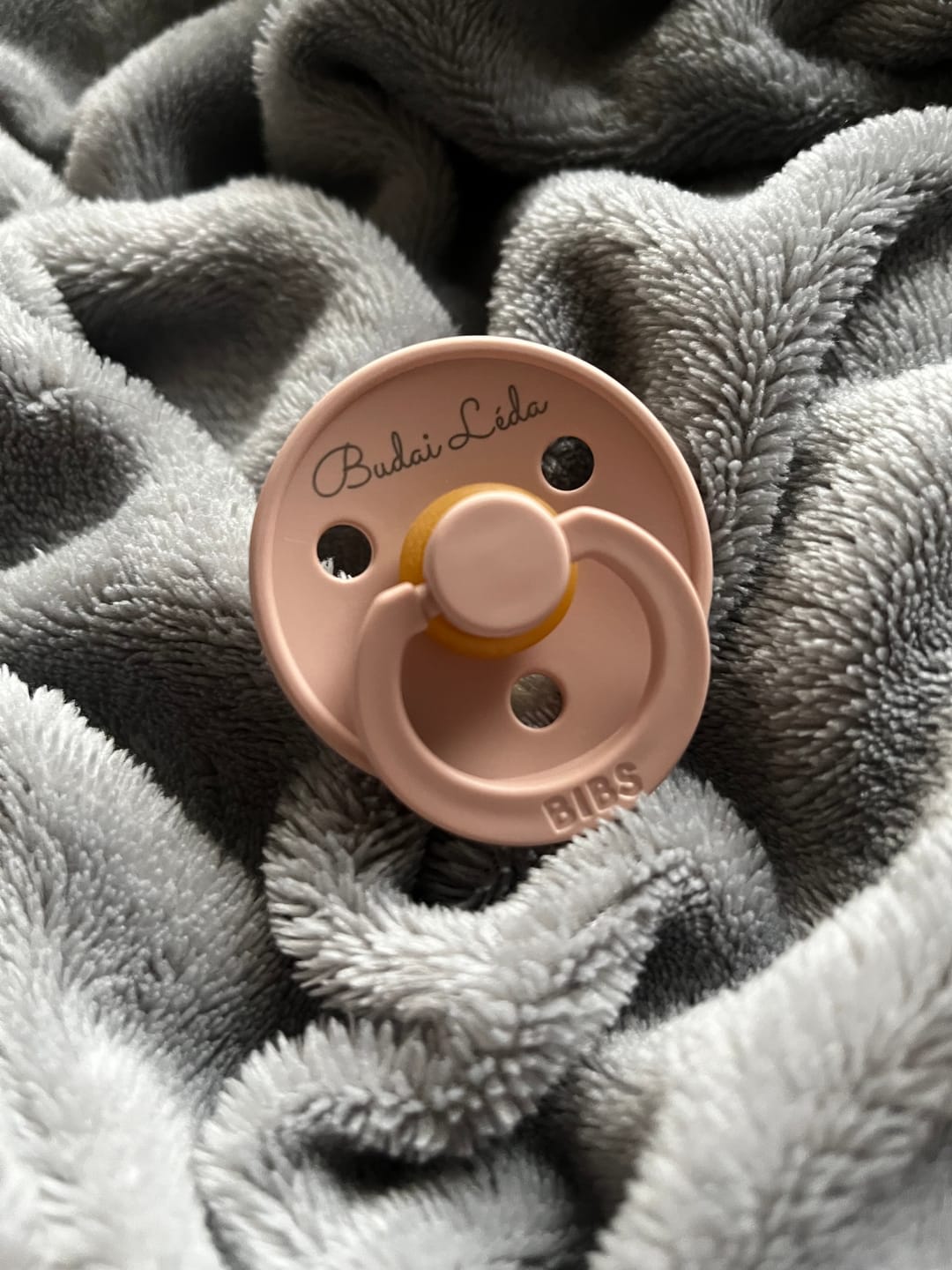 Customer photo review of Névre szóló BIBS Colour cumi - púderrózsaszín