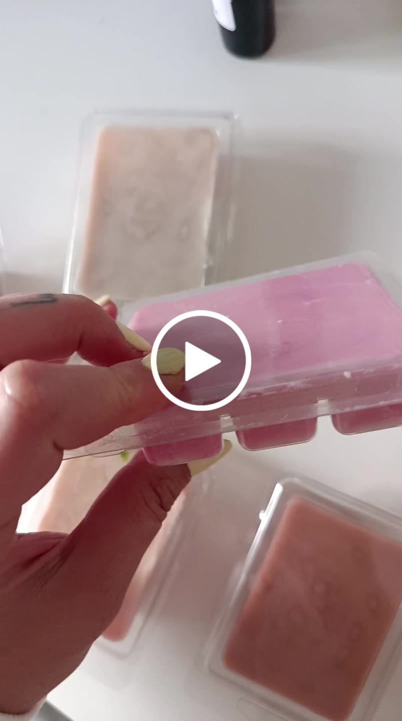 Customer video review of Blister para Wax-melts