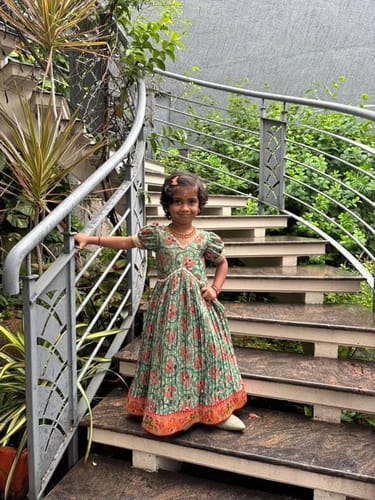 The Nesavu customer review from Divya Darshini