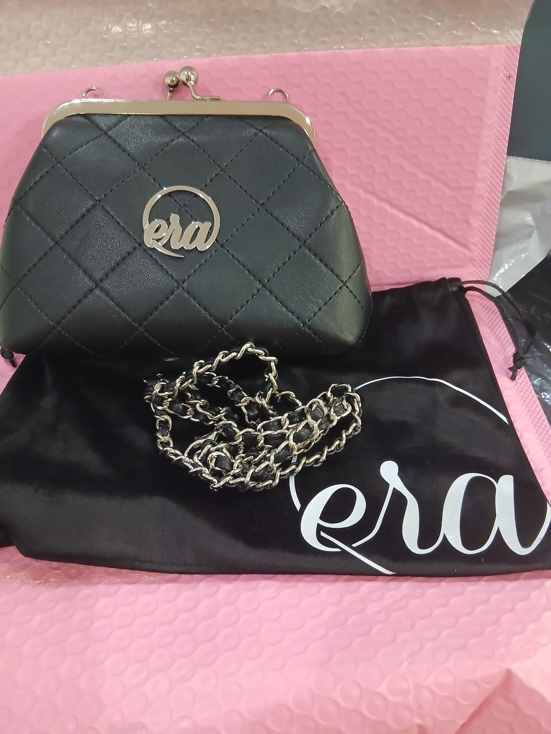 Customer photo review of ERA Mini Kisslock Chain Bag – Black