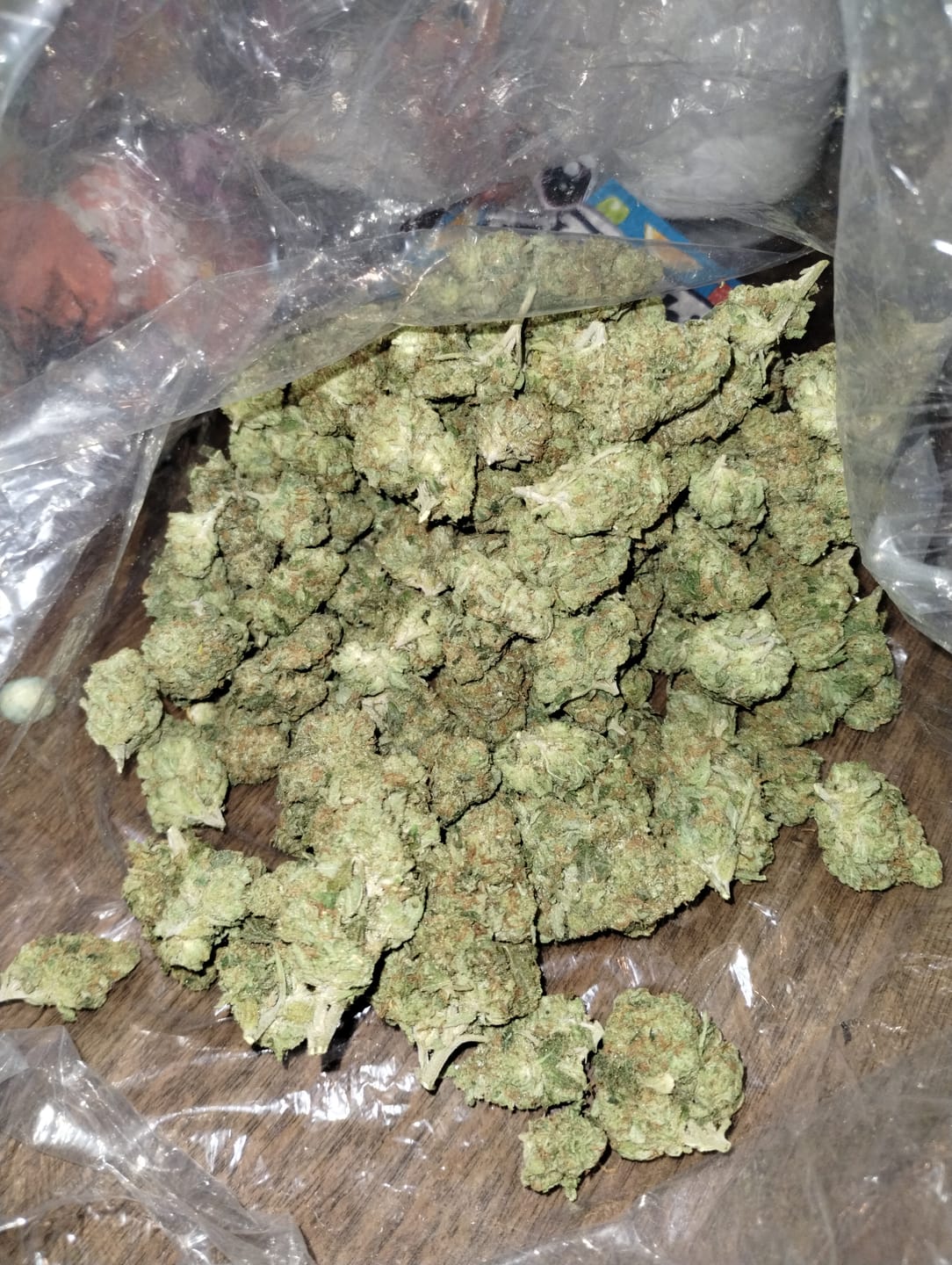Customer photo review of Laughing Gas - Bulk - Hybrid